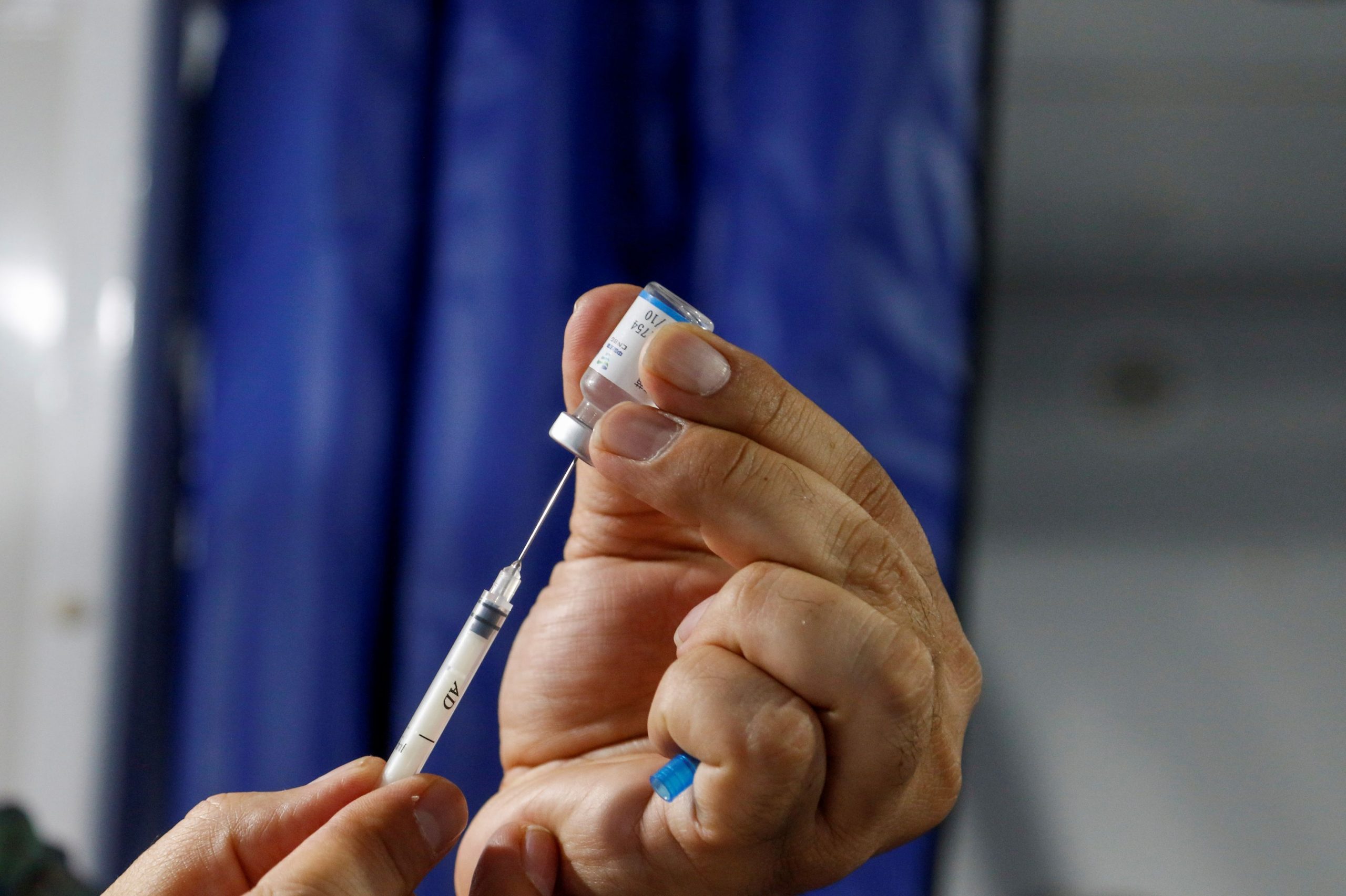 Αρχίζουν το πρωί οι έλεγχοι για την υποχρεωτικότητα του εμβολιασμού – Ποιους αφορούν