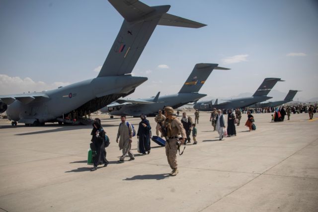 Αφγανιστάν- Αναχώρησε η τελευταία βρετανική πτήση απομάκρυνσης πολιτών από την Καμπούλ