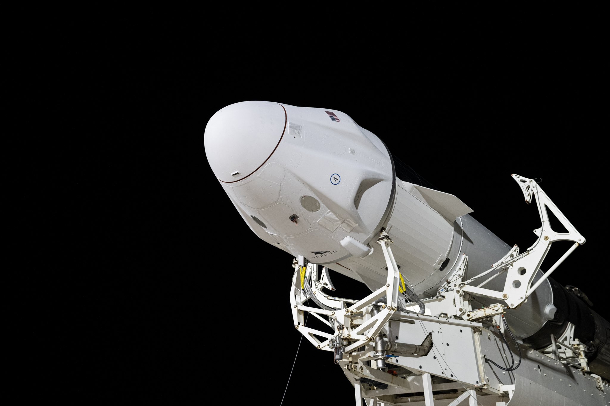 SpaceX – Προετοιμασία της 1ης διαστημικής αποστολής – Θα αποτελείται στο σύνολό της, από πολίτες