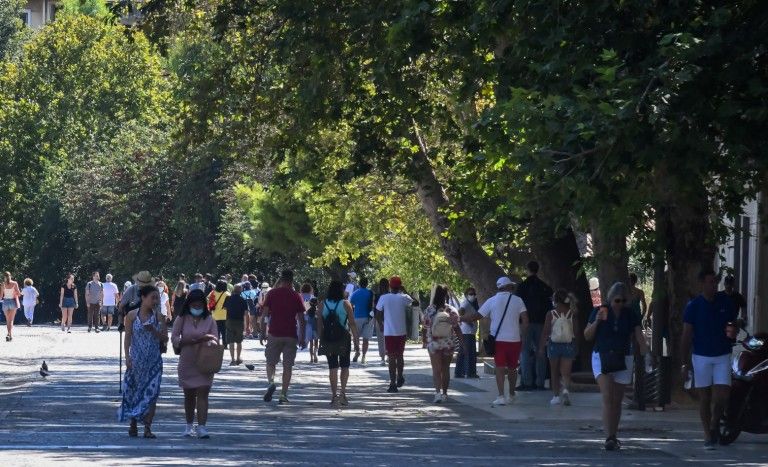 Θάνος Πλεύρης – Ερχονται νέα μέτρα για τους ανεμβολίαστους – Τι είπε για τις επιτάξεις ιδιωτών γιατρών