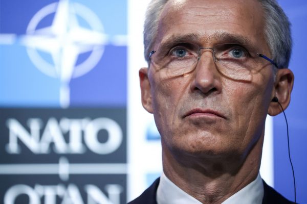Στόλτενμπεργκ: Οι χώρες μέλη του ΝΑΤΟ θα αποφασίσουν για το αίτημα ένταξης της Ουκρανίας, δήλωσε ο ΓΓ της Συμμαχίας
