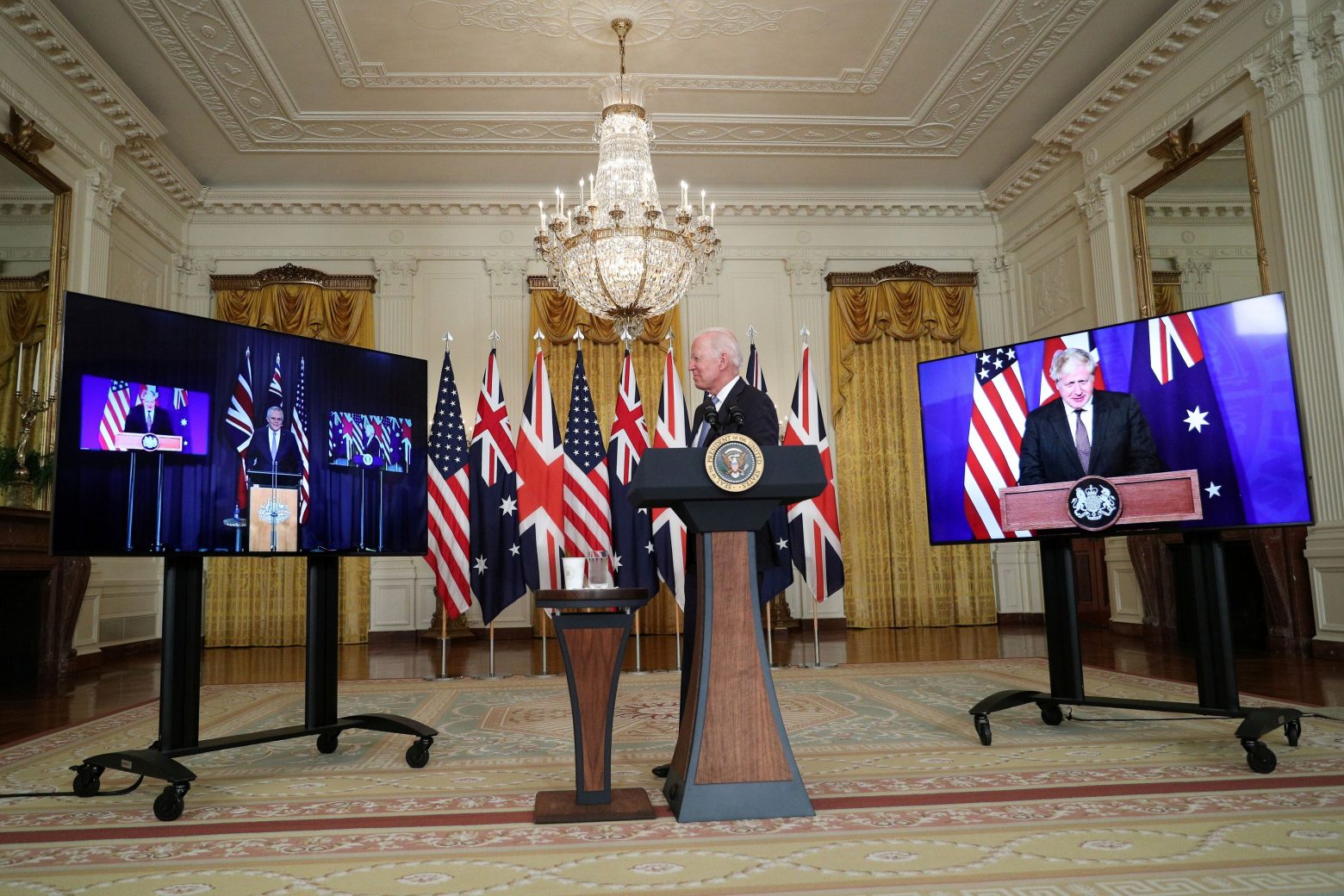 AUKUS – Η συμμαχία ΗΠΑ, Βρετανίας, Αυστραλίας που αλλάζει τις ισορροπίες