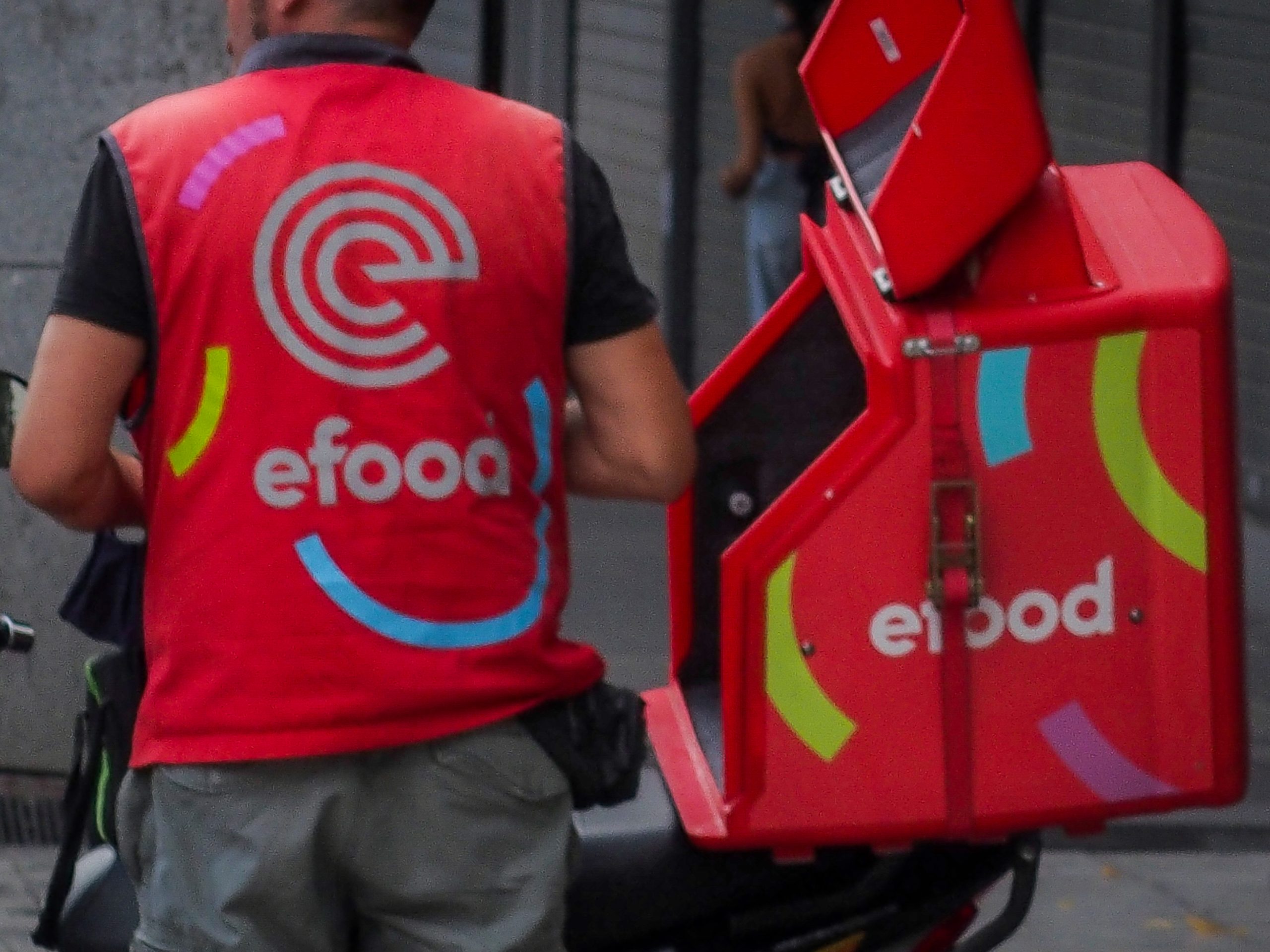 Delivery Hero (efood): Ολοκληρώθηκε η εξαγορά των Άλφα Διανομές, ΙΝΚΑΤ, Delivery.gr και E-Table