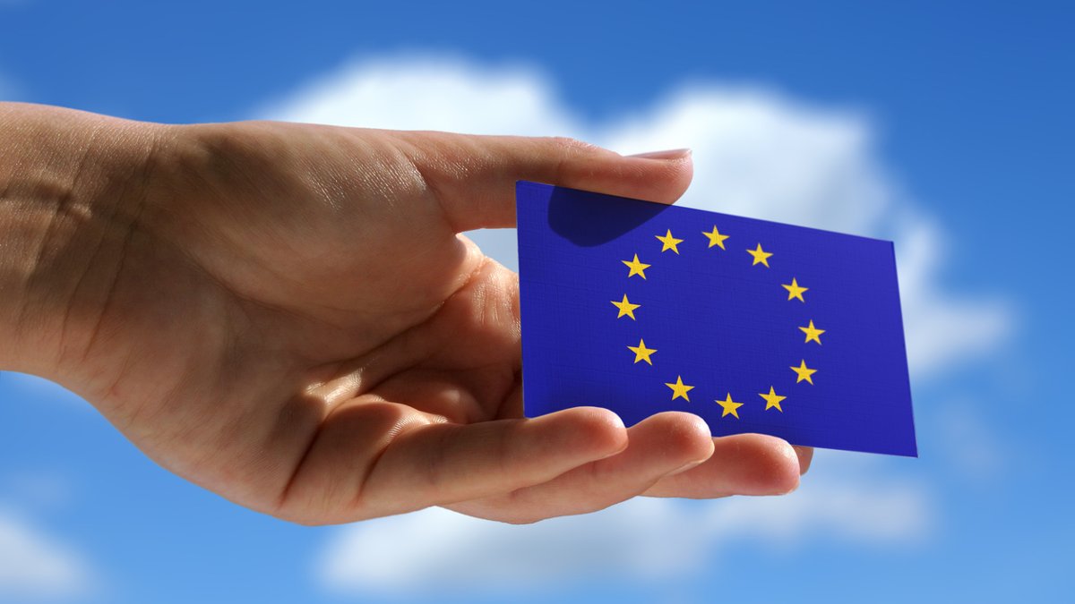 Μπλε Κάρτα – Nέοι κανόνες για την προσέλκυση εργαζομένων υψηλής ειδίκευσης στην ΕΕ