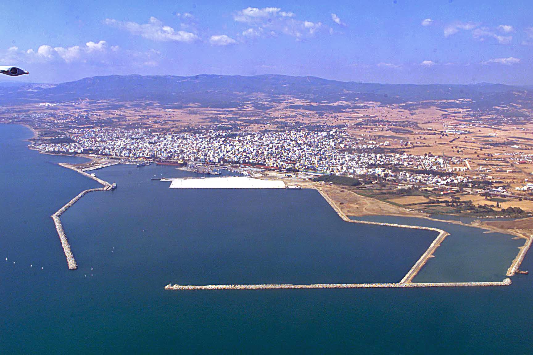ΤΑΙΠΕΔ – Στο λιμάνι της Αλεξανδρούπολης ο Πρόεδρος και ο Διευθύνων Σύμβουλος