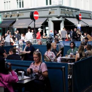 Εστιατόρια: Αναμένουν αύξηση των πωλήσεων το καλοκαίρι