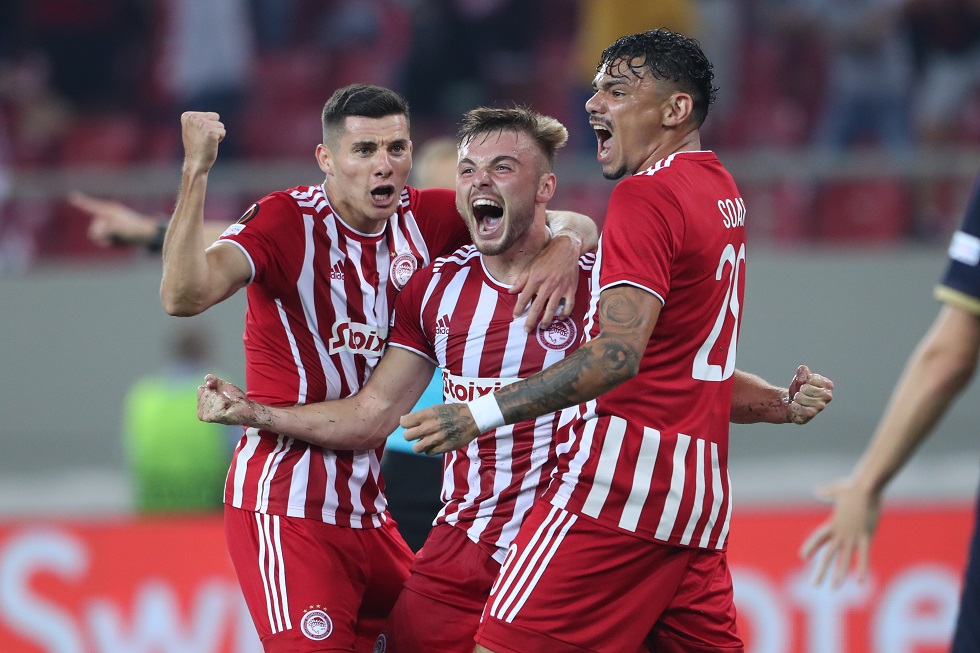 Olympiacos overcomes Antwerp 2-1 in first game of Europe League competition