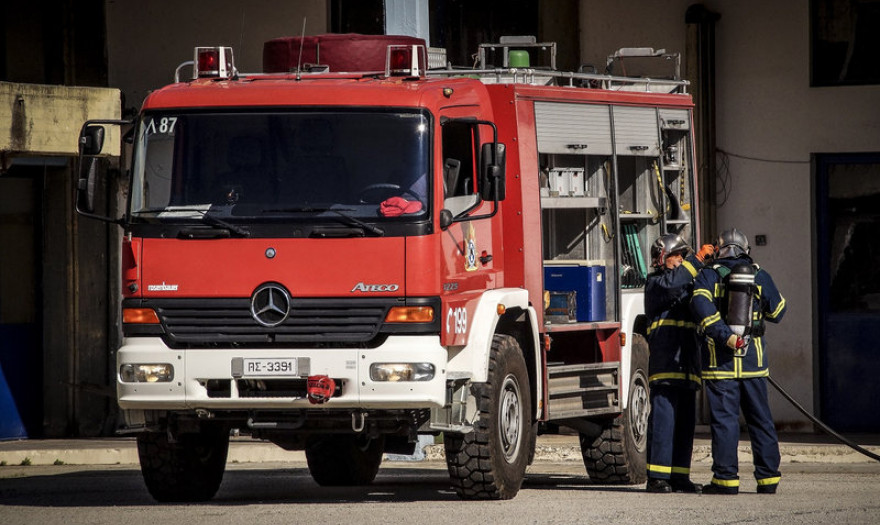 Φωτιά στην Κρήτη – Μεγάλη κινητοποίηση της πυροσβεστικής
