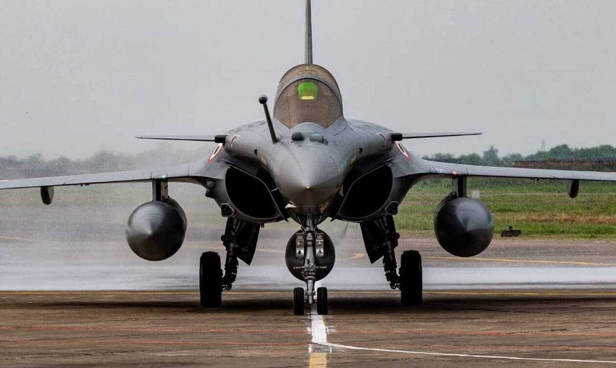 French DM comments on Athens’ decision to purchase another six Rafale warplanes
