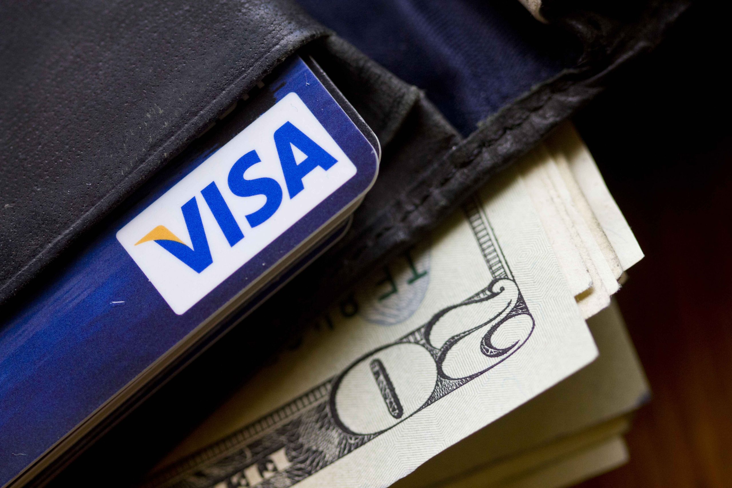 Visa: Άλμα κερδών κατά 21% στο β’ τρίμηνο του 2021