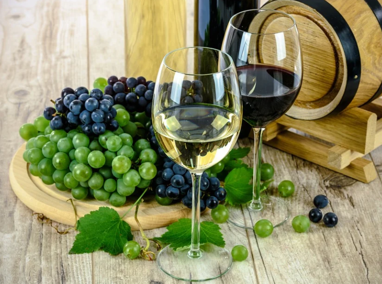 Γαλλία – Σε ιστορικά χαμηλά επίπεδα η παραγωγή οίνου