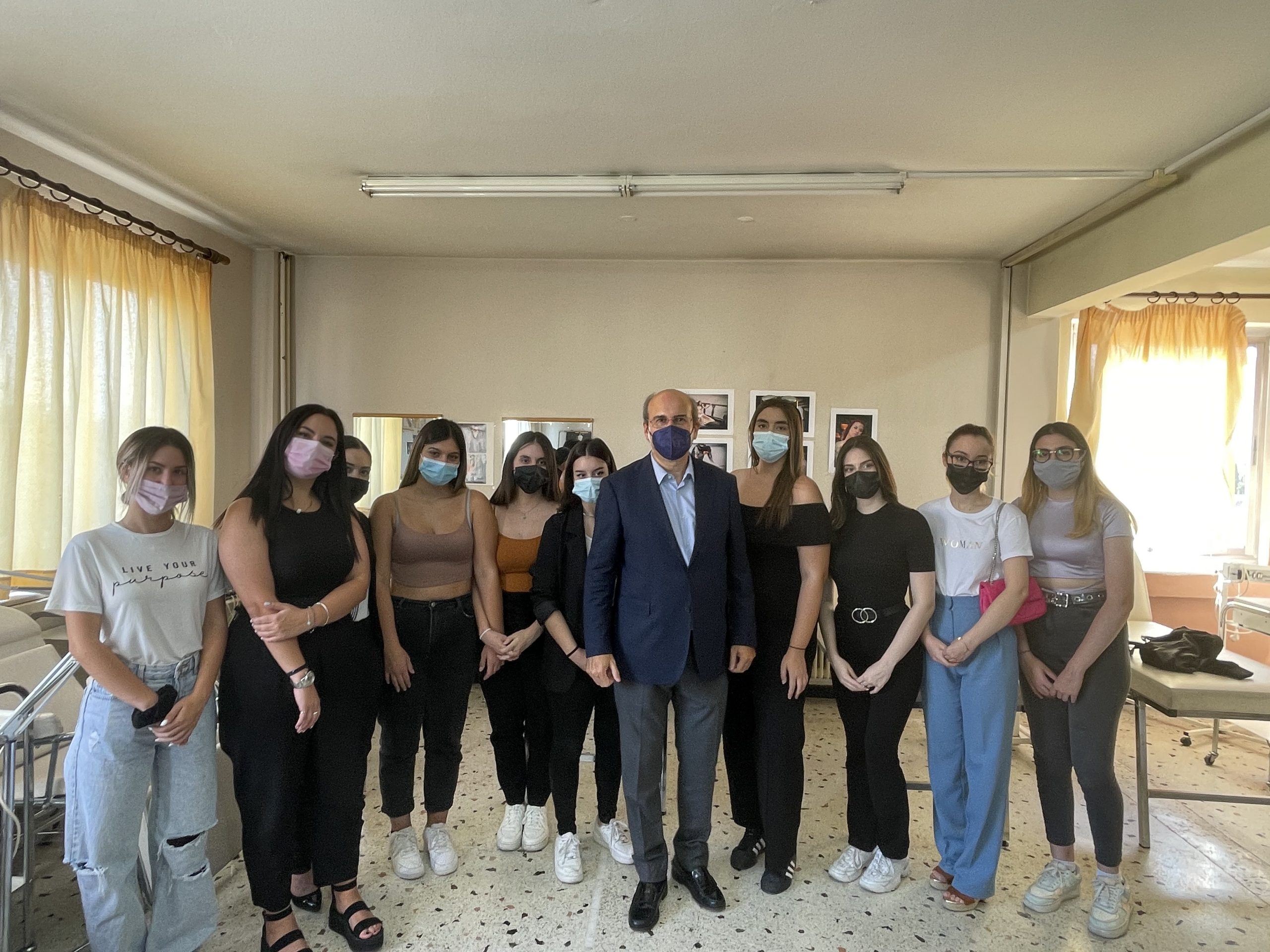 Thessaloniki – Hatzidakis, Schoinas and Schmit in an apprenticeship school of OAED