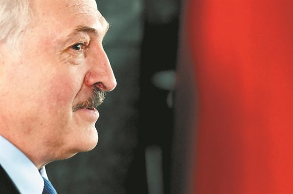 Λευκορωσία: Δημιουργεί νέα στρατιωτική διοίκηση στη μεθόριο με την Ουκρανία