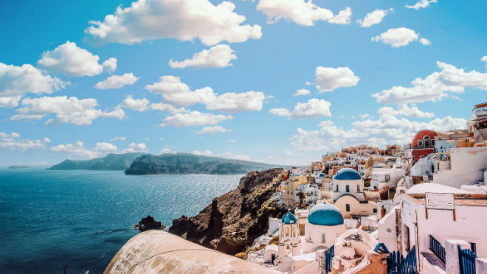 Ξενοδόχοι: Αισιόδοξοι για την πορεία του ελληνικού τουρισμού το 2024
