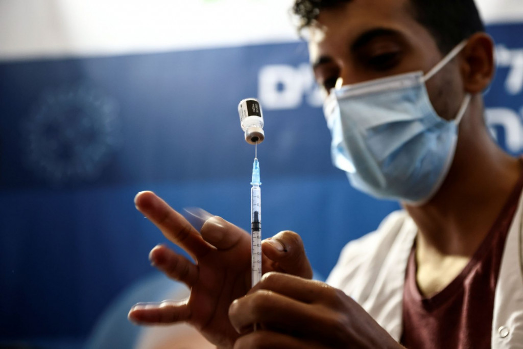 Θεοδωρίδου – Μπορεί το εμβόλιο της γρίπης να γίνει ταυτόχρονα με αυτό του κορωνοϊού;