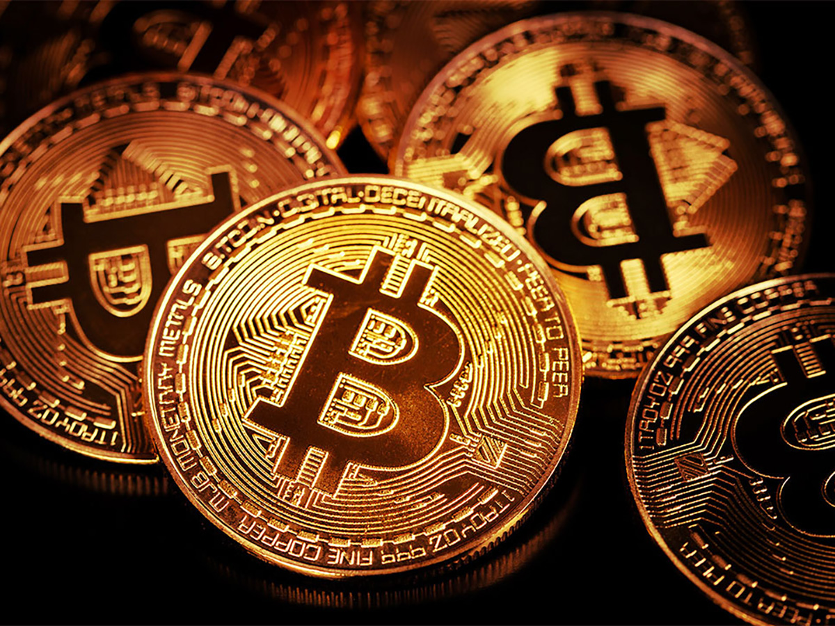 Bitcoin – Εμμένουν οι πιέσεις στα κρυπτονομίσματα με φόντο τη σύσφιγξη της πολιτικής της Fed