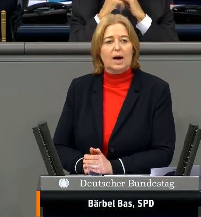 Bundestag – Σε γυναικεία χέρια το τιμόνι της γερμανικής Βουλής