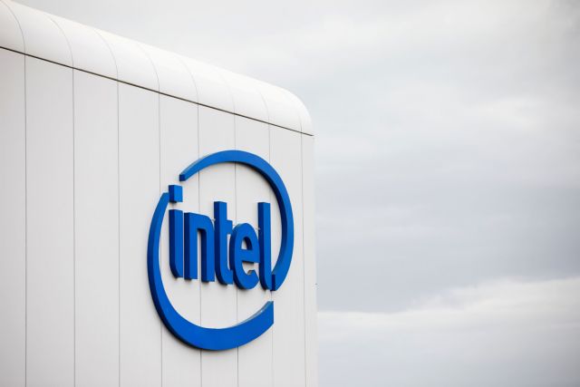 Intel: Θα επενδύσει 20 δισ. δολ. σε νέα εργοστάσια κατασκευής ημιαγωγών