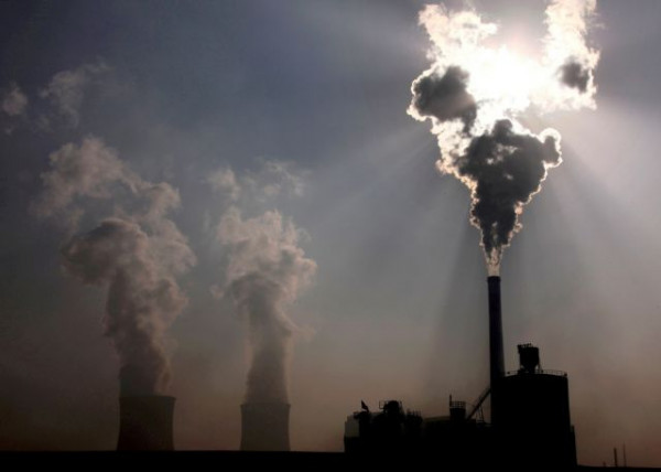 Κλιματική αλλαγή: Ποια είναι η «τέλεια» τιμή δικαιωμάτων εκπομπής ρύπων;