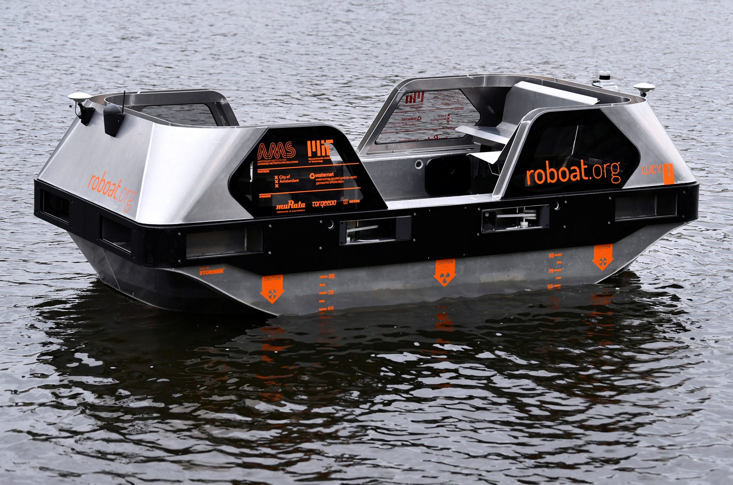 Ρομποτικά σκάφη-ταξί στα κανάλια του Άμστερνταμ