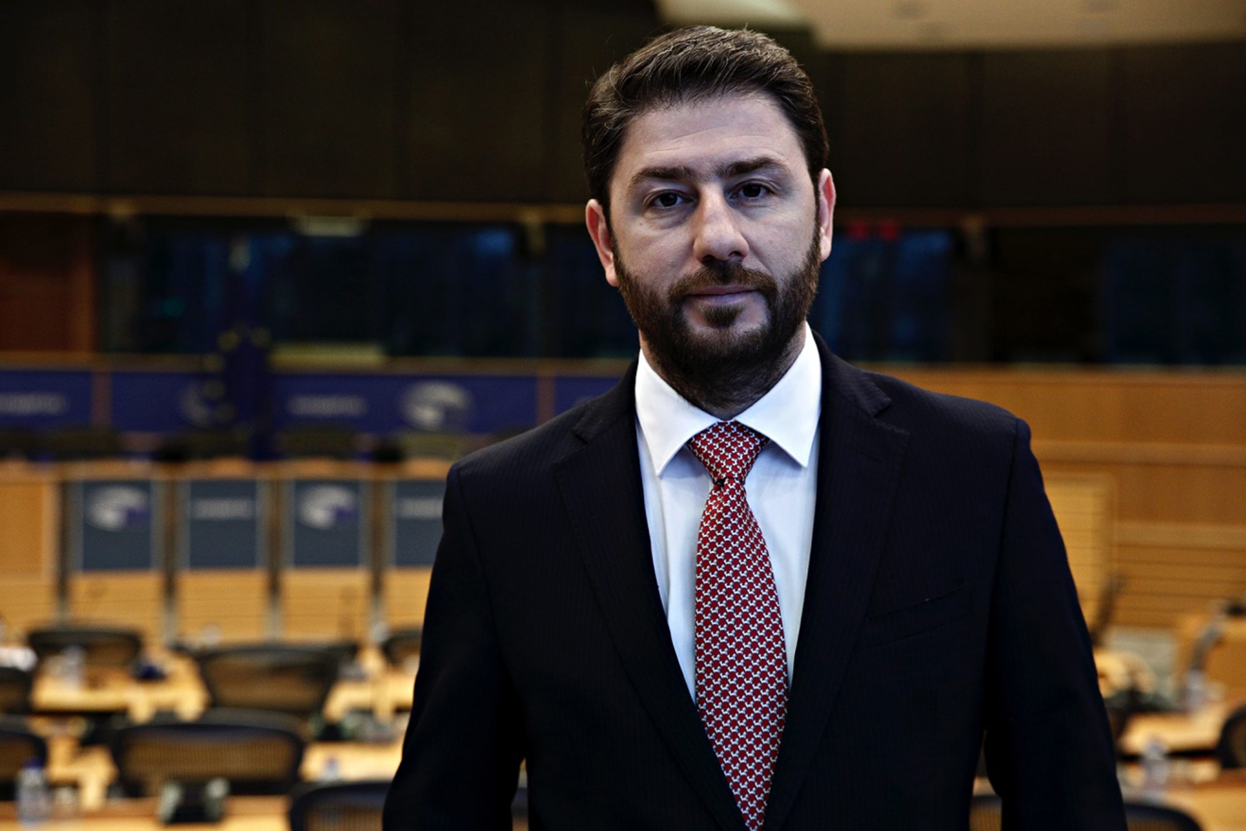 Ανδρουλάκης: Καθυστερημένα και περιορισμένης εμβέλειας τα μέτρα της κυβέρνησης