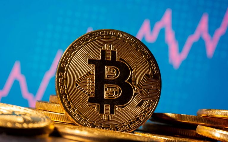 Bitcoin -Ξεπέρασε τα 57.000 δολάρια, ενισχύεται κατά 31% από τις αρχές του μήνα