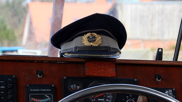 captains hat ga7a5bc054 1920