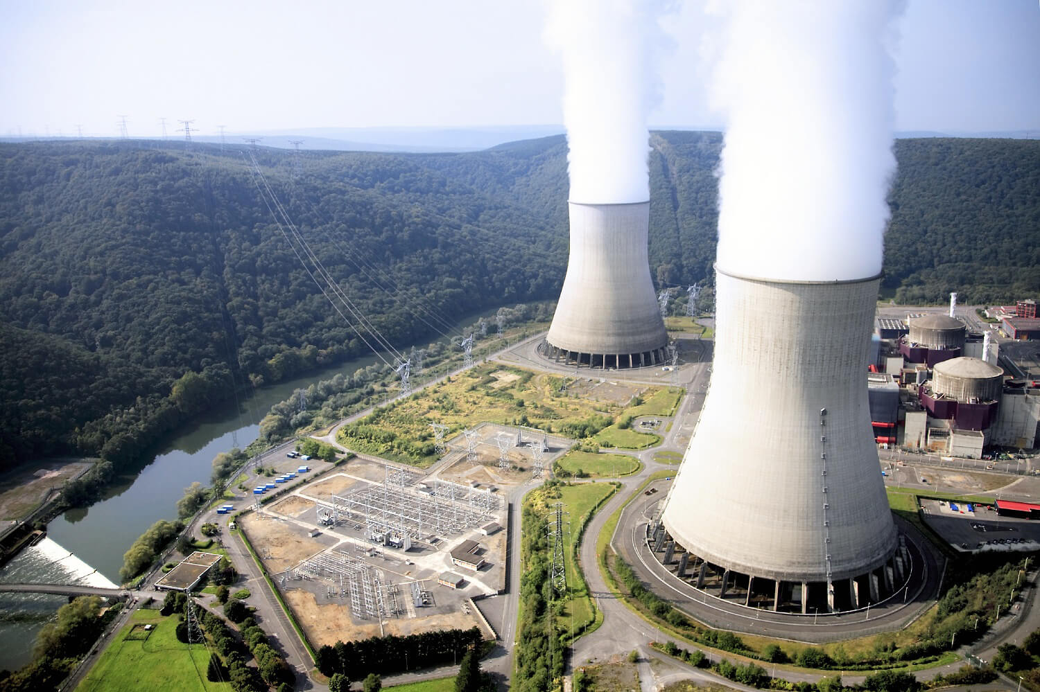 Ναι ή όχι στην πυρηνική ενέργεια; – Μπρα-ντε-φερ ανάμεσα σε Παρίσι και Βερολίνο