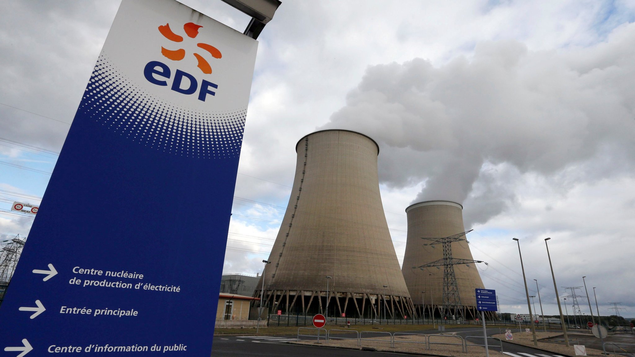 Γαλλία: Συμφωνία με την EDF για σταθερές τιμές πυρηνικής ενέργειας και μηχανισμό ανακατανομής κερδών
