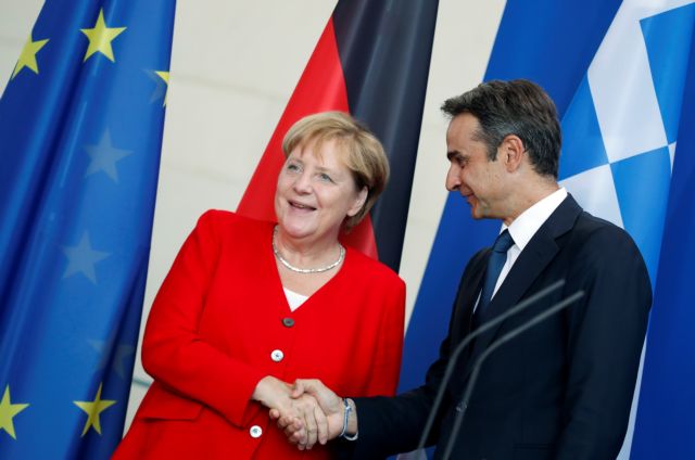 Merkel arrives in Greece in latest stop on ‘farewell tour’