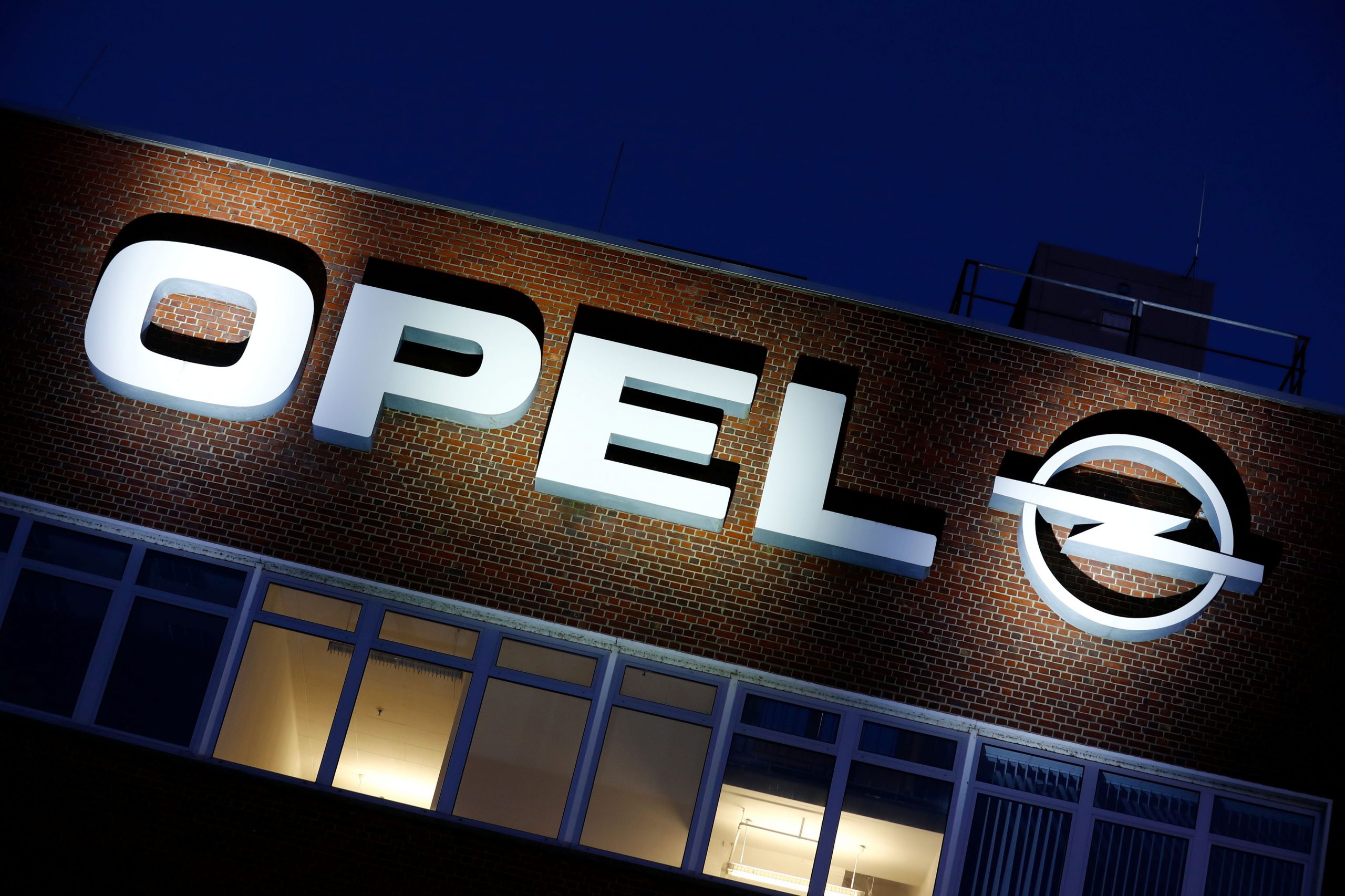 Opel – Κλείνει προσωρινά το εργοαστάσιο στη Γερμανία