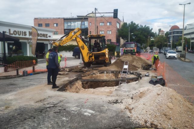 Δήμος Χαλανδρίου – Πού οφείλεται η καθίζηση του οδοστρώματος στην οδό Παπανικολή