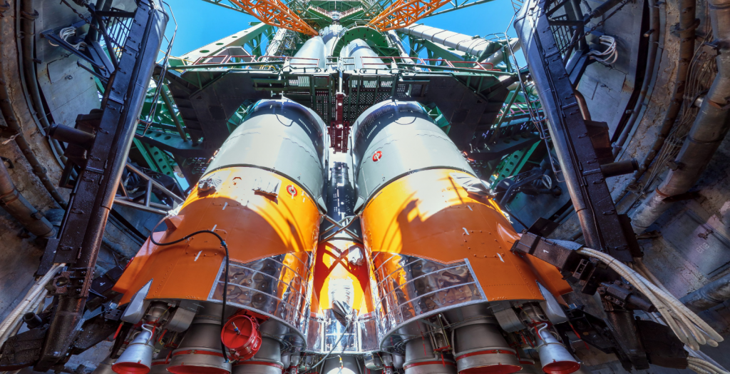 Roskosmos – Θέλει να πετάξουν κοσμοναύτες της με τα διαστημόπλοια του Ίλον Μάσκ