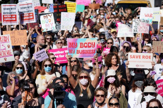 ΗΠΑ – Μεγάλες διαδηλώσεις σε όλη τη χώρα στο πλαίσιο της “Πορείας των Γυναικών”
