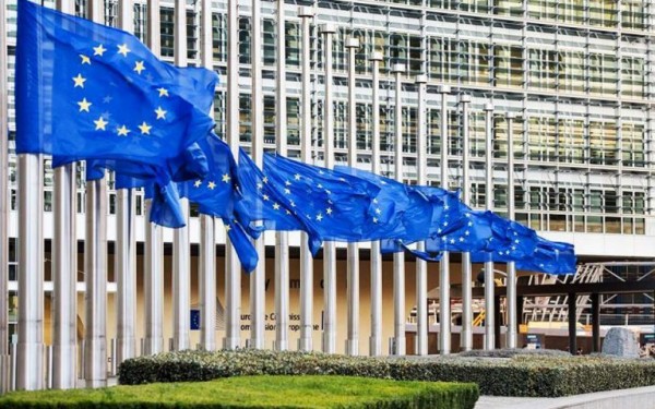 Κομισιόν – Επενδύσεις 1 δισ. ευρώ για καινοτόμο και ασφαλή συνδεσιμότητα
