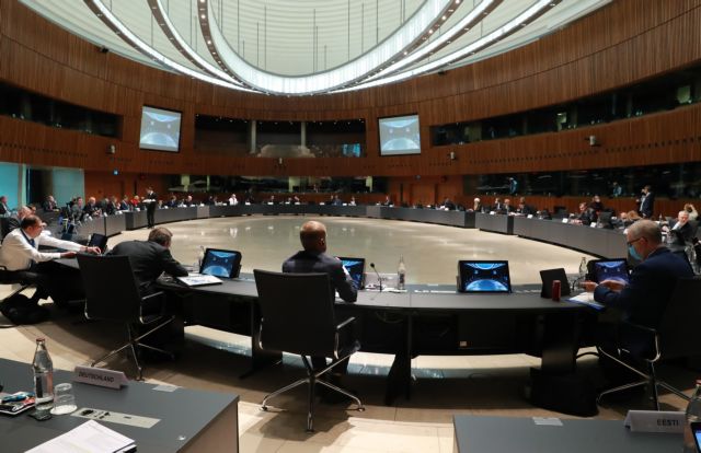 Eurogroup: Δεύτερη θητεία για τον Τόμας Σααρενχέιμο στο EWG