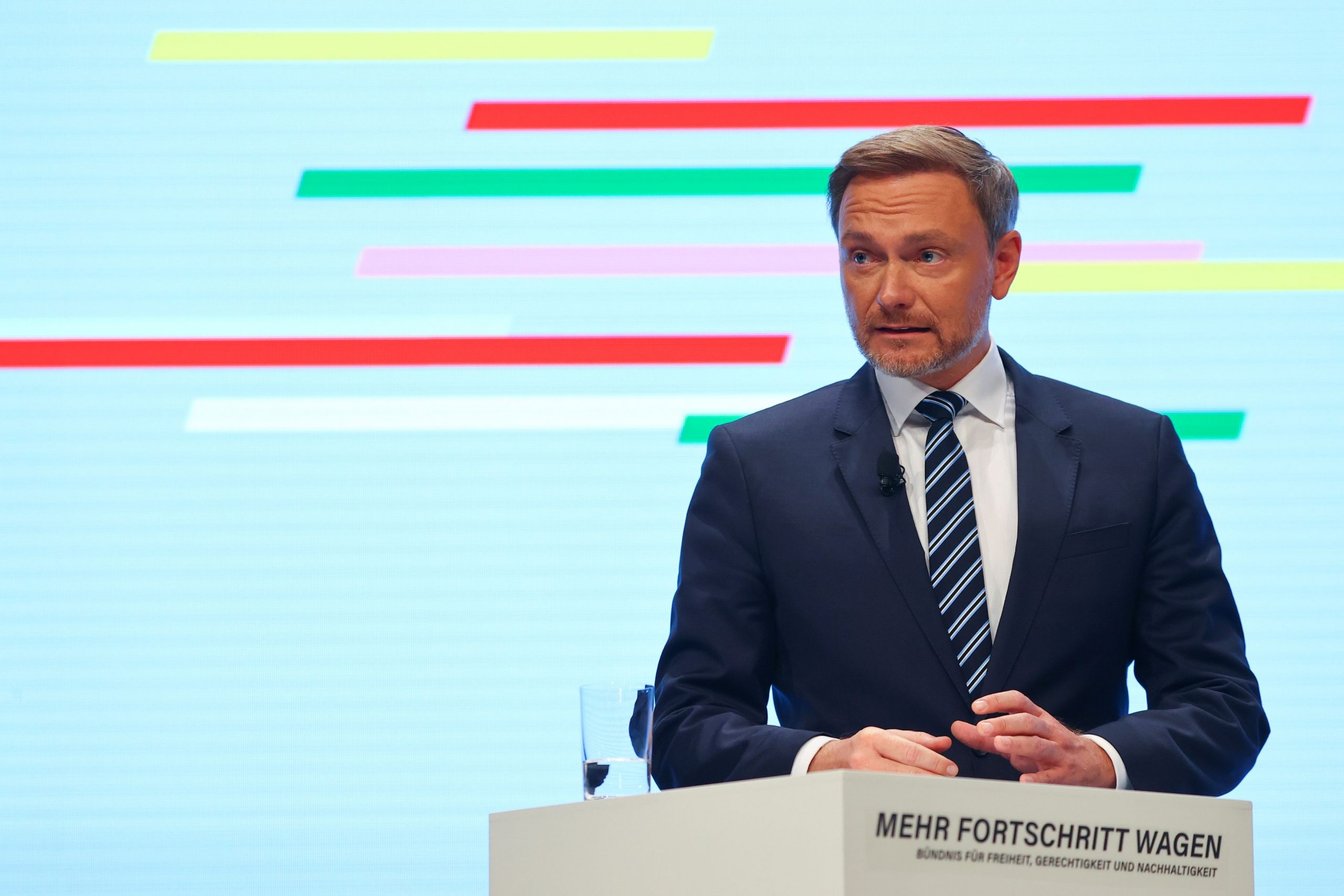 Greek diplomacy foresees a ‘watered down’ projection of FDP’s ideology in new German gov’t