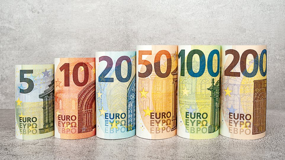 ΕΚΤ – Αλλαγή των σχεδίων των χαρτονομισμάτων ευρώ το 2024 – Στην ομάδα σχεδιασμού και Έλληνας