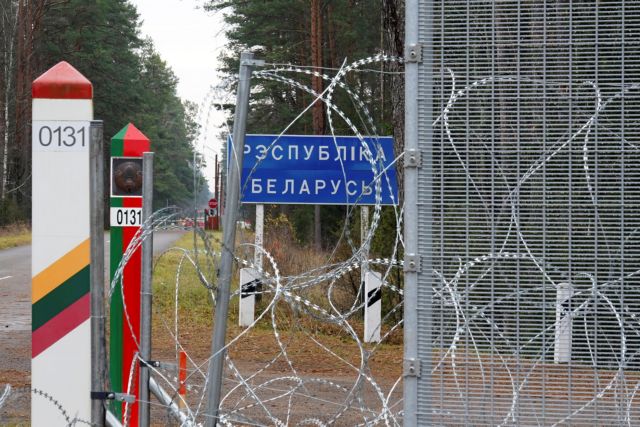 Σκηνές… Έβρου στα σύνορα ΕΕ-Λευκορωσίας – Και στο βάθος ο Πούτιν!