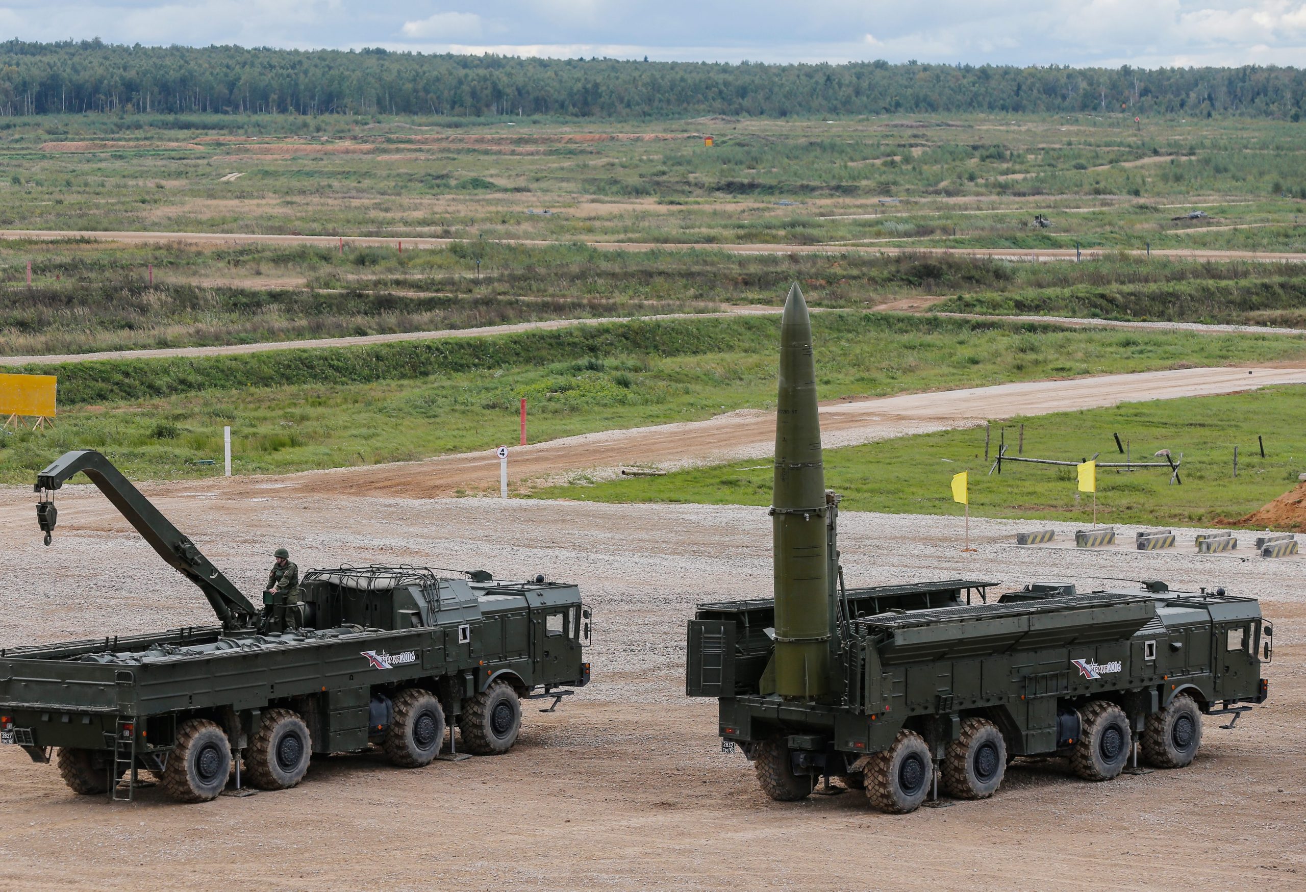 Λουκασένκο – Θέλει ρωσικούς πυραύλους Iskander με ικανότητα μεταφοράς πυρηνικών κεφαλών