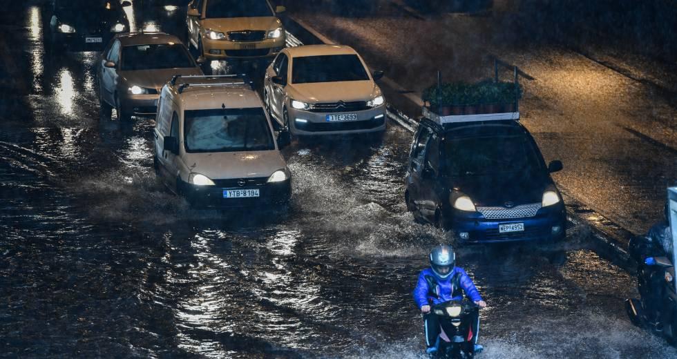 Καιρός – Τοπικές βροχές και καταιγίδες με ανέμους έως 8 μποφόρ