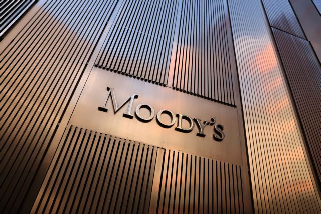 Moody’s upgrades five Greek banks