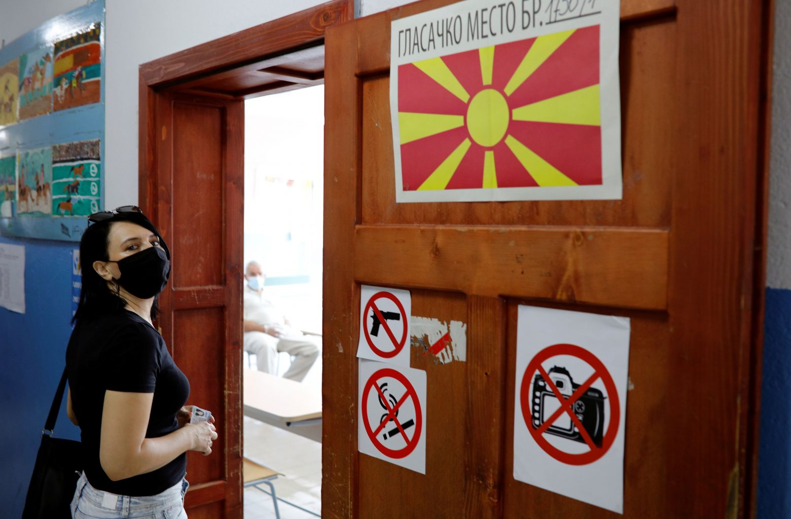 Βόρεια Μακεδονία – Το VMRO ζητά πρόωρες εκλογές – Στο στόχαστρο η Συμφωνία των Πρεσπών