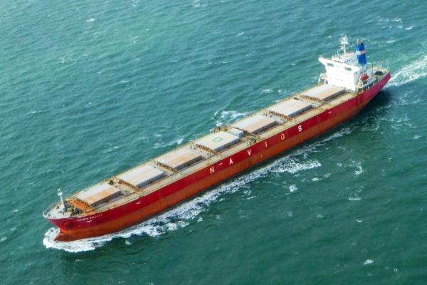 Νέα παραγγελία containerships από την Navios
