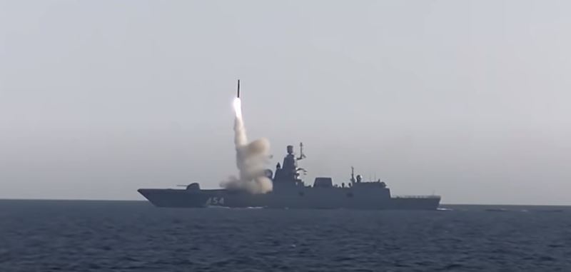Πούτιν – Με υπερηχητικούς πυραύλους Zircon το ναυτικό της Ρωσίας από 2022