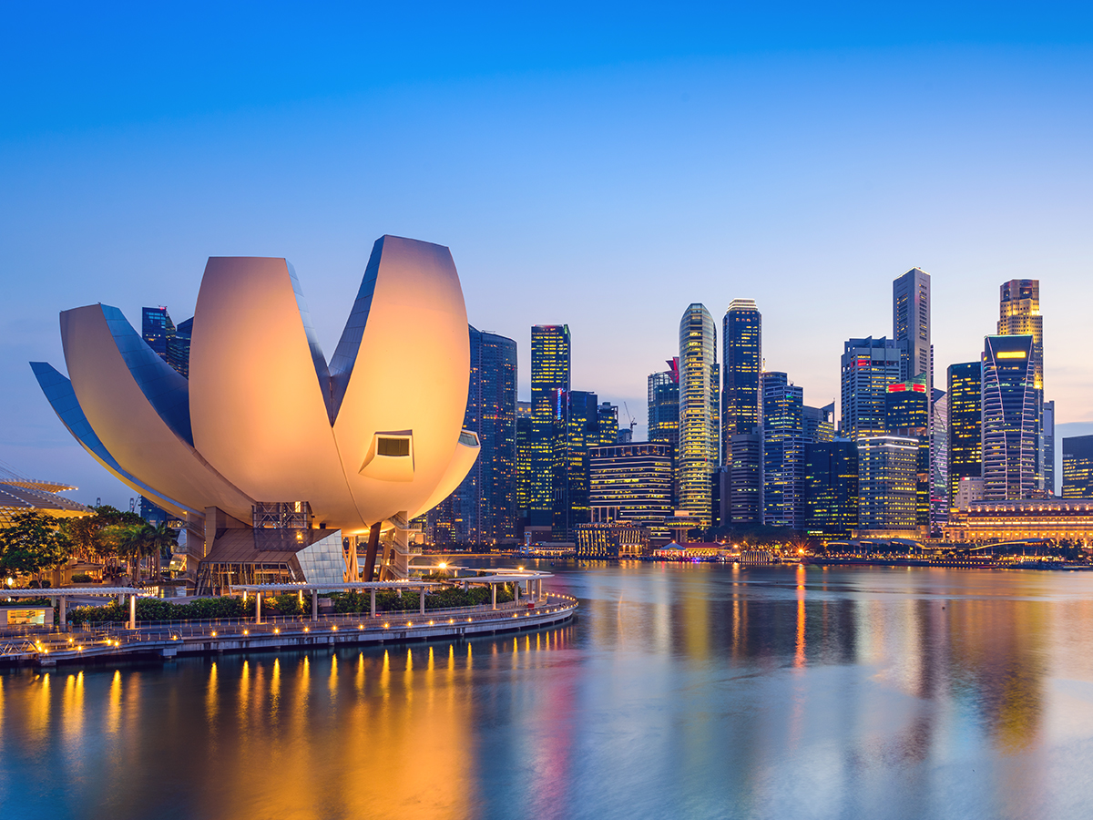 Σιγκαπούρη: Προς αύξηση της φορολόγησης πλούτου, με προβληματισμό για διαρροές κεφαλαίων