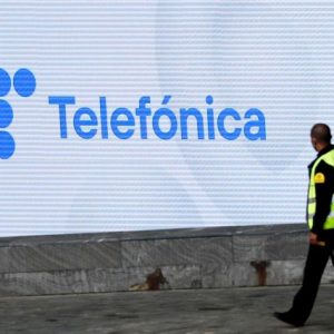 Telefonica: Aνανεώνει ένα συμβόλαιο 5G με την κινεζική Huawei