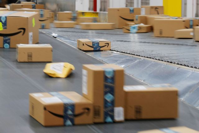 Amazon: Σχέδια για απολύσεις έως και 10.000 εργαζομένων
