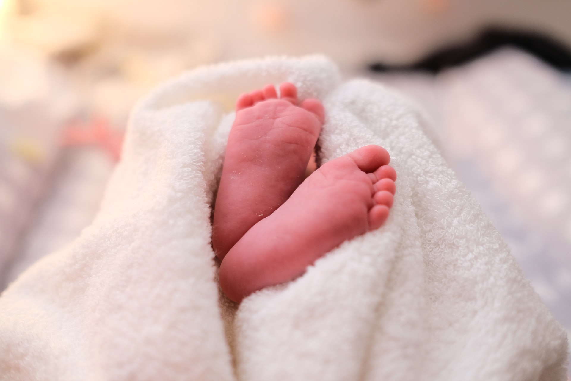 Επίδομα μητρότητας – Ξεκινούν αύριο 6/12 οι ηλεκτρονικές αιτήσεις – Νέα διαδικασία χορήγησης
