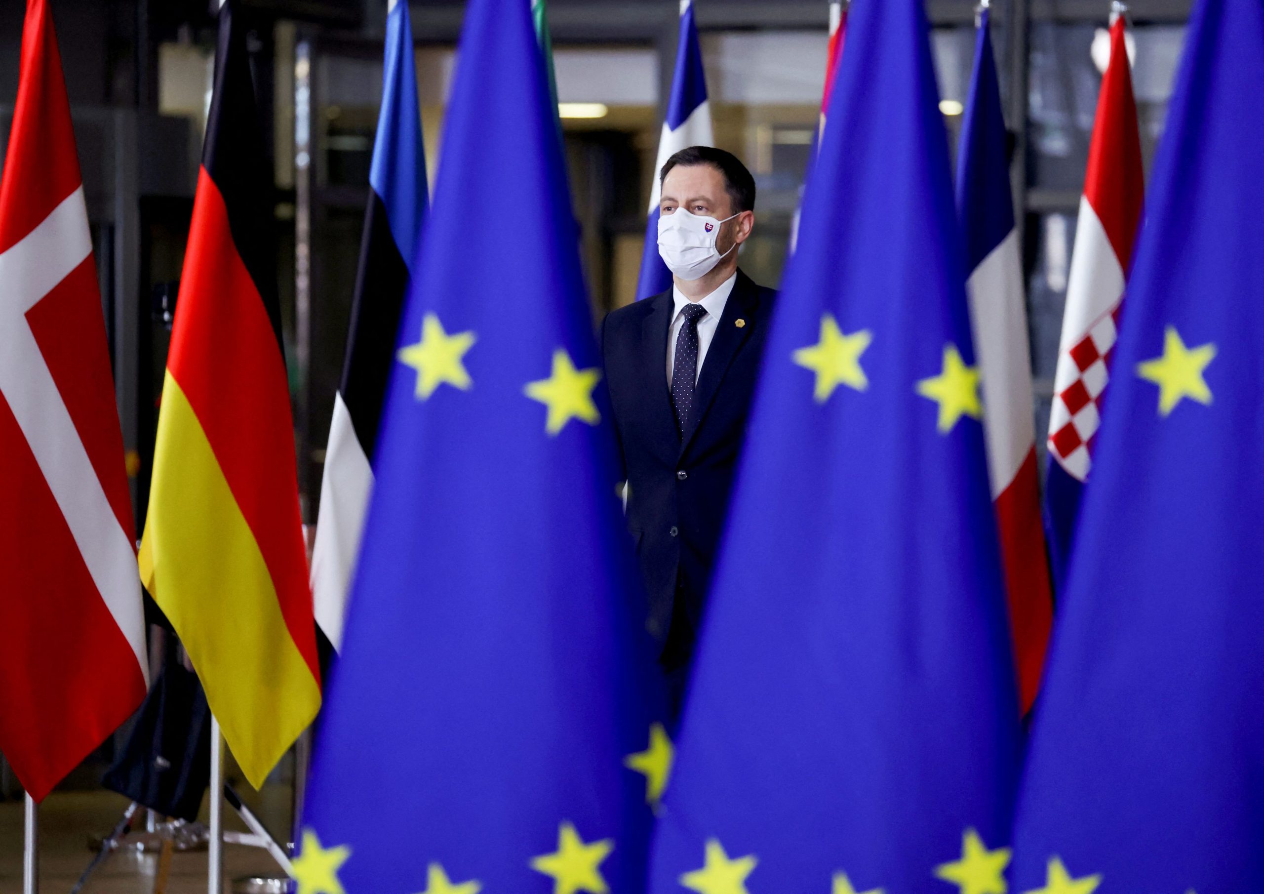 Σύνοδος Κορυφής ΕΕ – Στο επίκεντρο η αντιμετώπιση της παραλλαγής Όμικρον